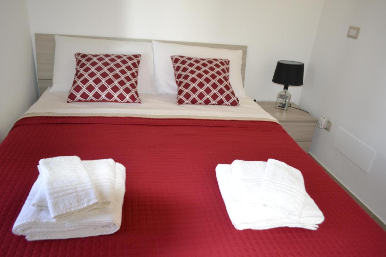 Attica B&B แตร์ลิซซี ภายนอก รูปภาพ